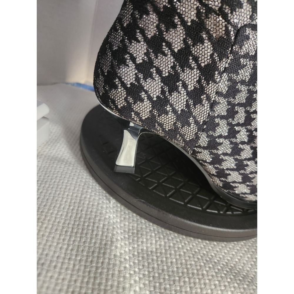 Betsey Johnson Womens 6 Pamella Boots Knee High Heel Black Silver Houndstooth - Picture 3 of 11